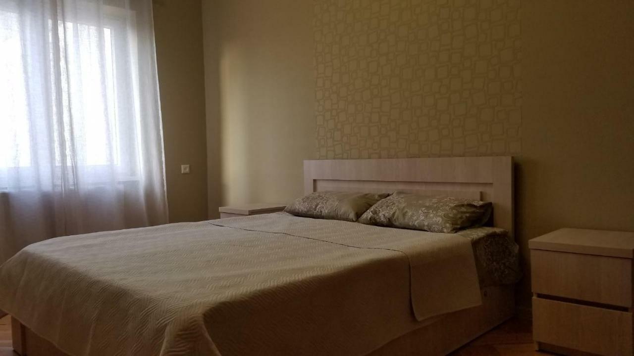 Marini Appartement Tbilisi Buitenkant foto